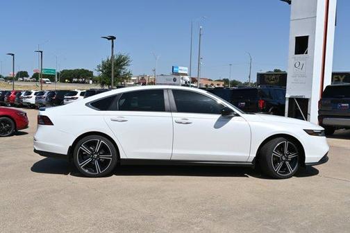 2025 Honda Accord Hybrid Sport