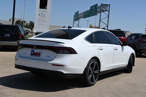 2025 Honda Accord Hybrid Sport