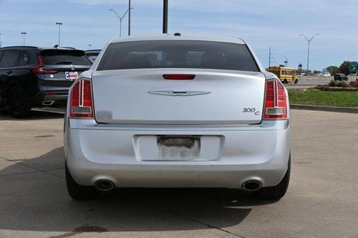 2012 Chrysler 300C Luxury Series