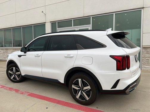 2023 Kia Sorento S