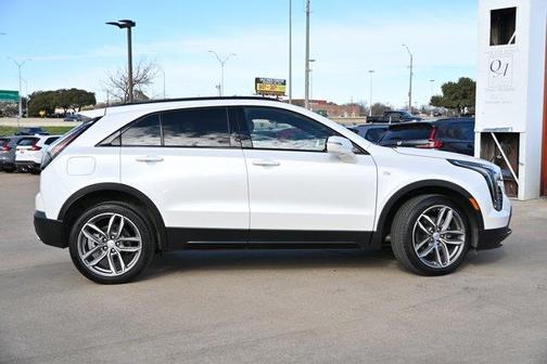 2023 Cadillac XT4 Sport