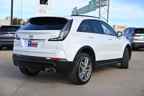2023 Cadillac XT4 Sport