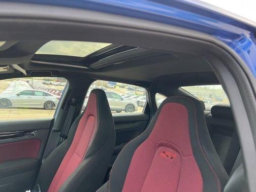 2022 Honda Civic Si Base