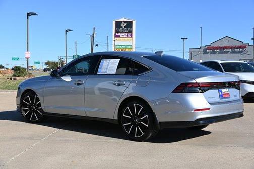 2025 Honda Accord Hybrid Touring