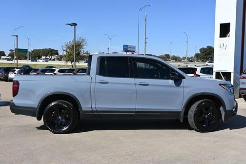 2023 Honda Ridgeline Black Edition