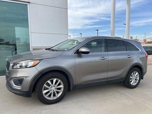2016 Kia Sorento L