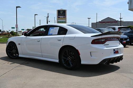 2019 Dodge Charger Scat Pack