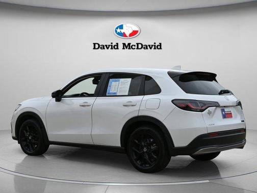 Platinum White Pearl 2023 Honda HR-V Sport