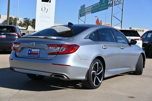 2022 Honda Accord Sport SE