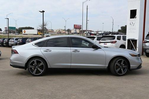 2025 Honda Accord Hybrid Sport