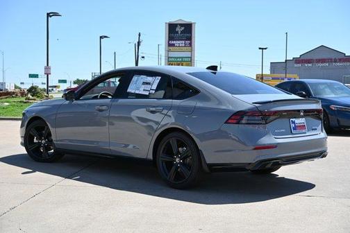 2025 Honda Accord Hybrid Sport-L