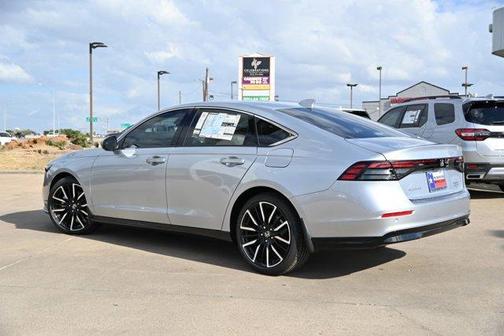 2025 Honda Accord Hybrid Touring