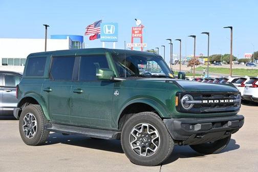 Eruption Green Metallic 2025 Ford Bronco Outer Banks