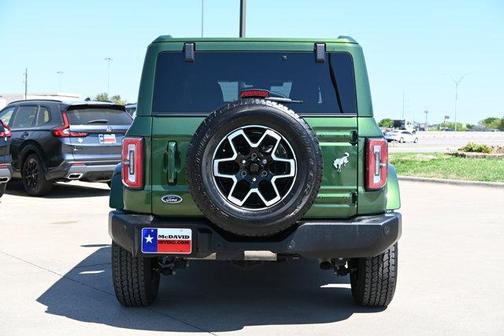 Eruption Green Metallic 2025 Ford Bronco Outer Banks