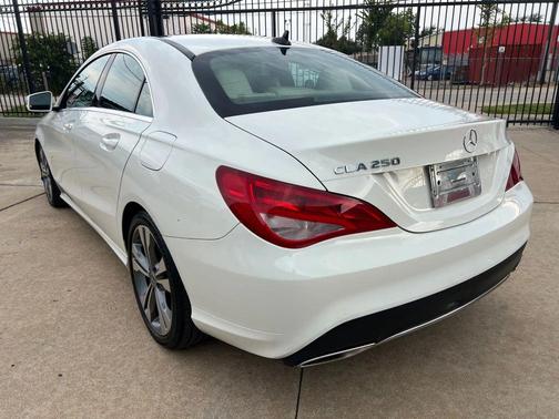 2018 Mercedes-Benz CLA 250 Base