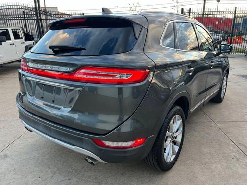 2019 Lincoln MKC Select