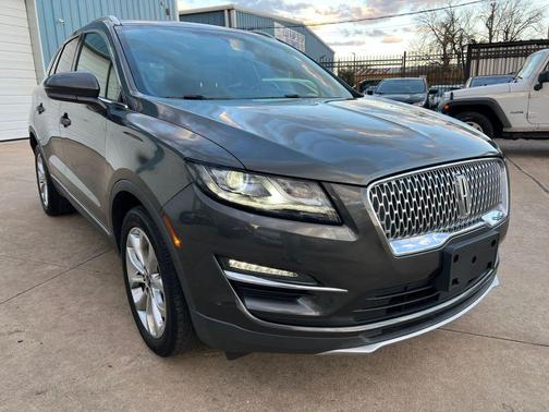 2019 Lincoln MKC Select