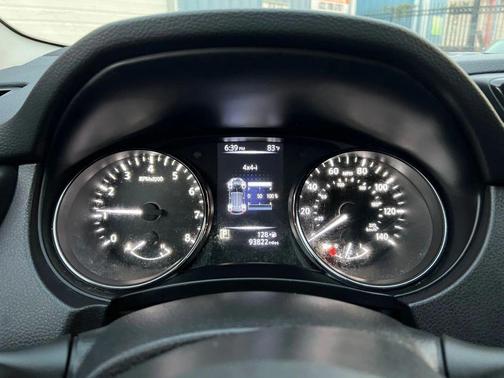 2017 Nissan Rogue Sport S