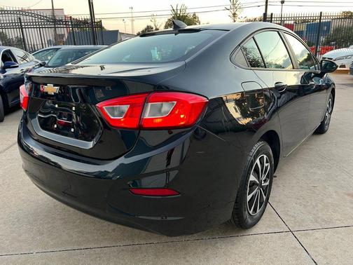 2017 Chevrolet Cruze LS