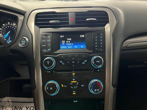 2017 Ford Fusion SE