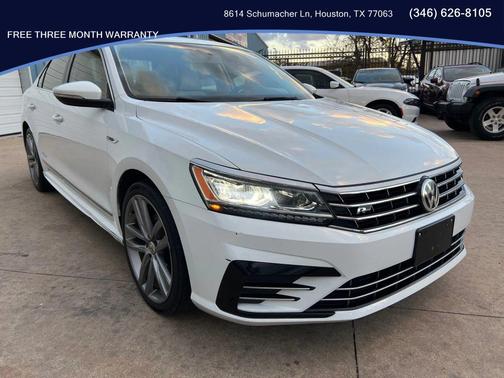 2017 Volkswagen Passat 1.8T R-Line w/Comfort