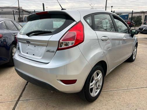 2017 Ford Fiesta SE