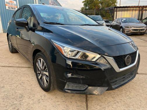 2020 Nissan Versa 1.6 SV