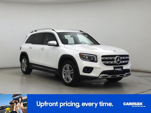 White 2022 Mercedes-Benz GLB 250