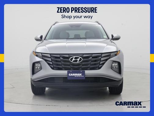 Silver 2024 Hyundai TUCSON SEL