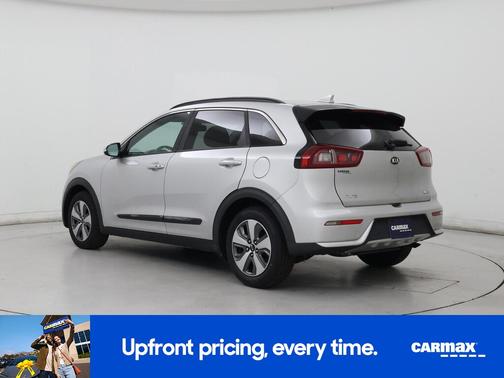 Silver 2019 Kia Niro EX