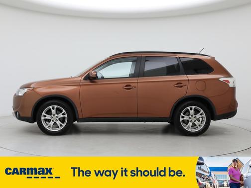 2015 Mitsubishi Outlander SE