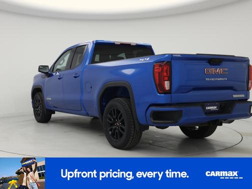 Blue 2023 GMC Sierra 1500 Elevation