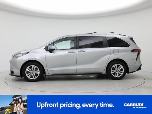 2021 Toyota Sienna Limited