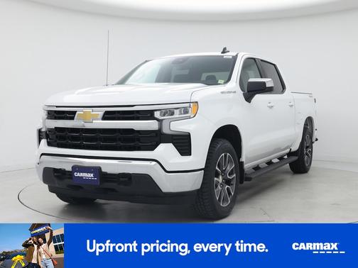 White 2022 Chevrolet Silverado 1500 LT