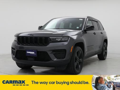 2022 Jeep Grand Cherokee Altitude