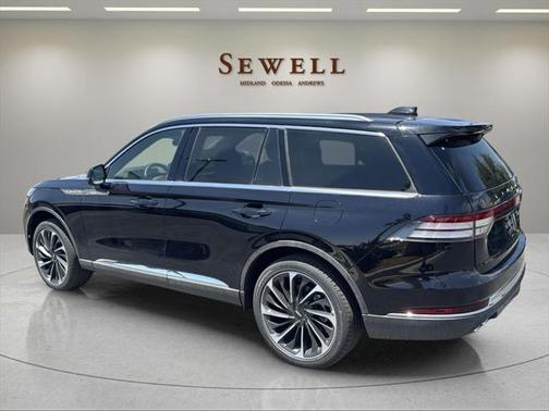 2025 Lincoln Aviator Reserve AWD