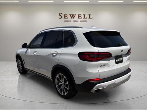 2023 BMW X5 sDrive40i