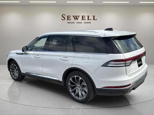 2025 Lincoln Aviator Reserve