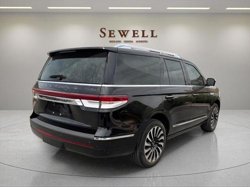 2023 Lincoln Navigator Black Label