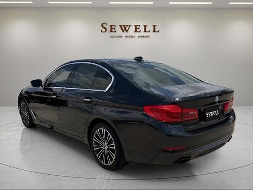 2018 BMW 540 540i