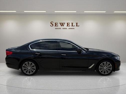 2018 BMW 540 540i