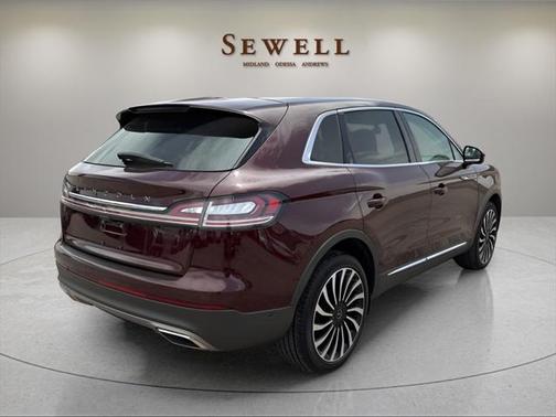 2022 Lincoln Nautilus Black Label