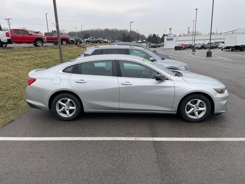 2016 Chevrolet Malibu LS