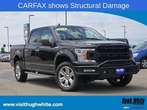 Black 2019 Ford F-150 XLT