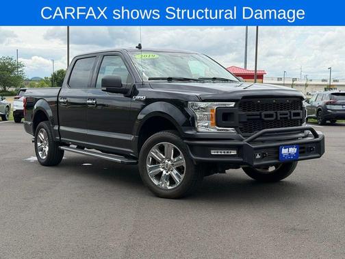 Black 2019 Ford F-150 XLT
