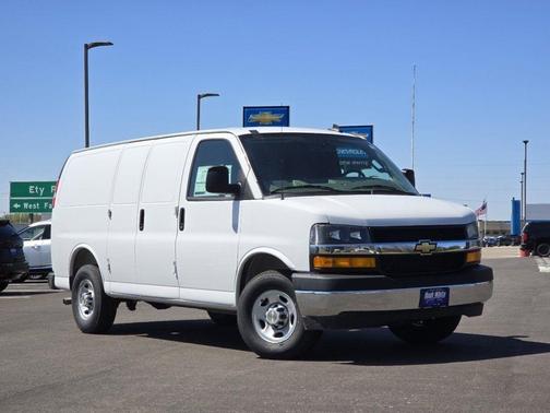 2026 Chevrolet Express 2500 Work Van