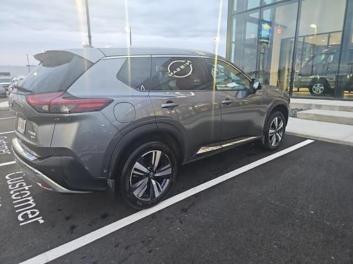 2023 Nissan Rogue Platinum