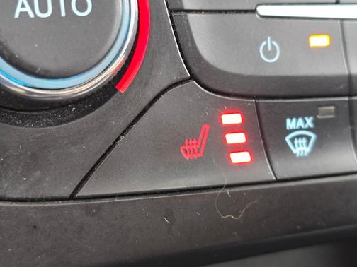 2017 Ford Focus Titanium