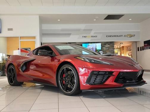 2025 Chevrolet Corvette Stingray w/2LT