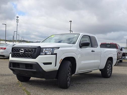 2024 Nissan Frontier S